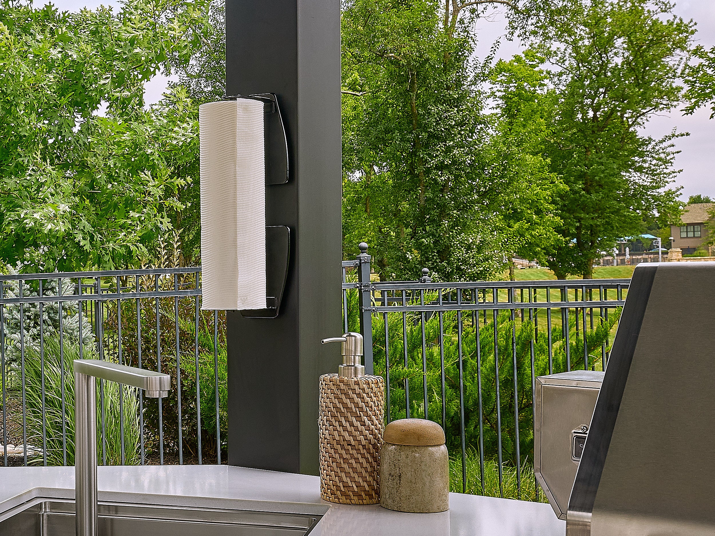 Edgemont Cove | Curved Outdoor Kitchen with Built-In Grill, Griddle & Pizza Oven - Image 20