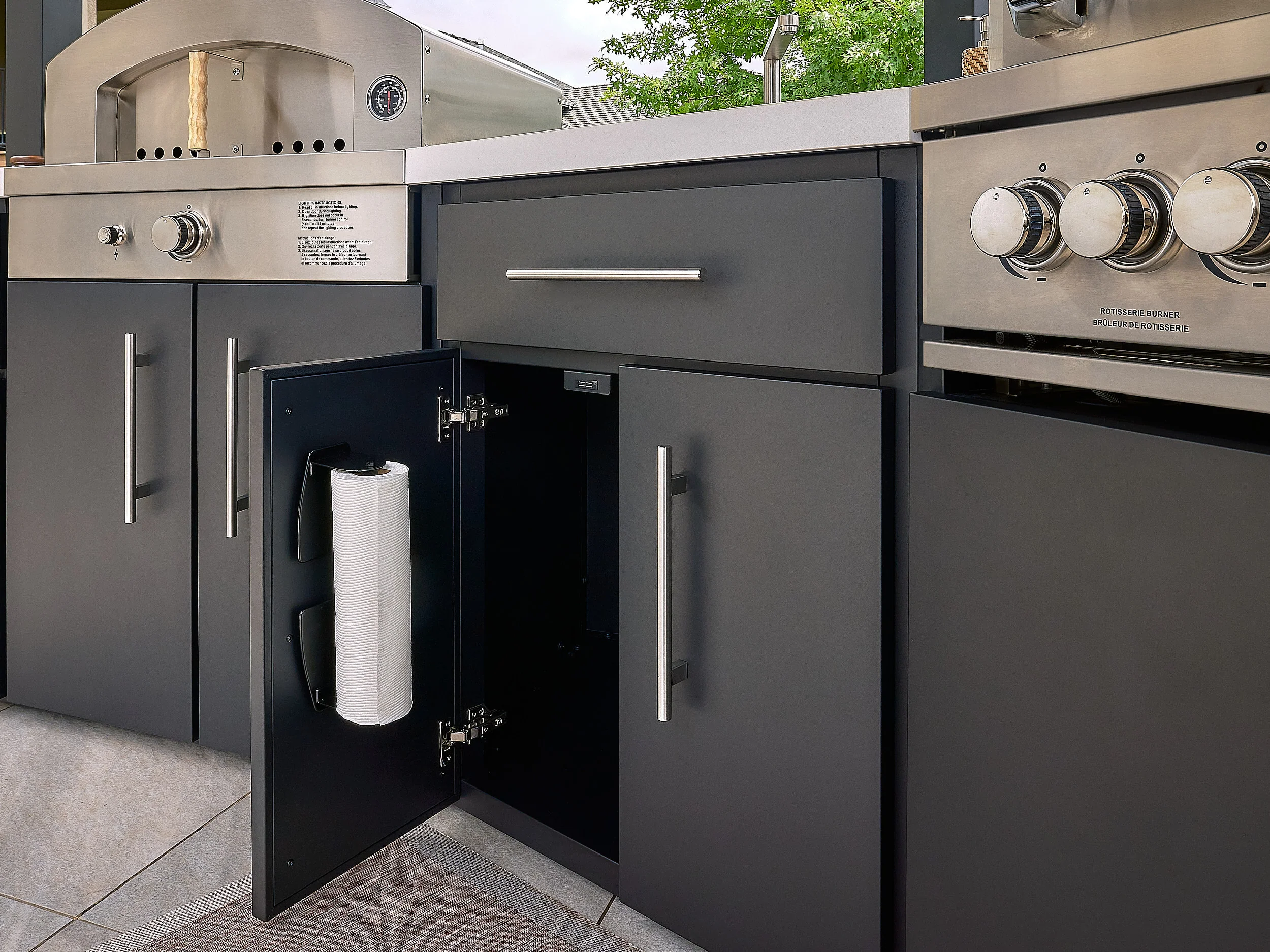 Edgemont Cove | Curved Outdoor Kitchen with Built-In Grill, Griddle & Pizza Oven - Image 21