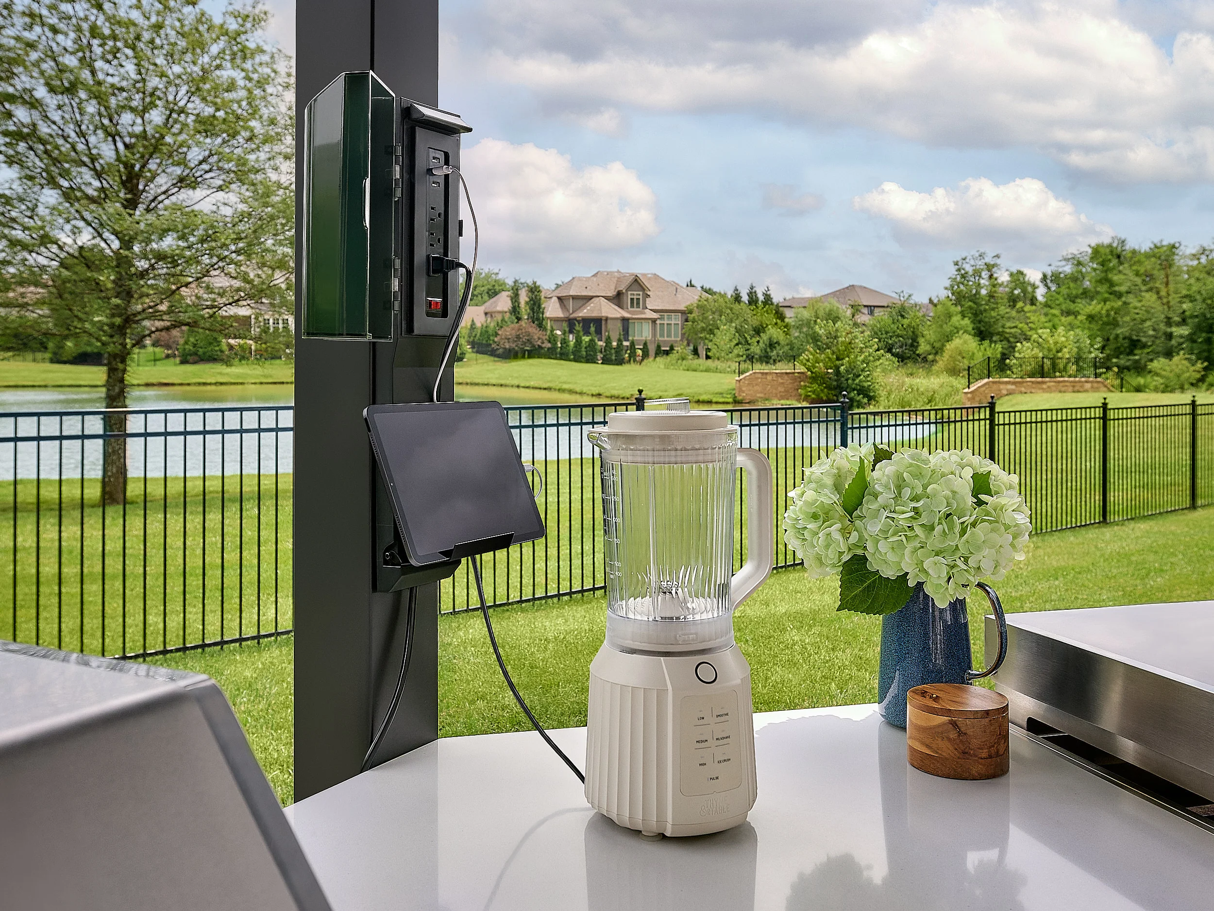 Edgemont Cove | Curved Outdoor Kitchen with Built-In Grill, Griddle & Pizza Oven - Image 23