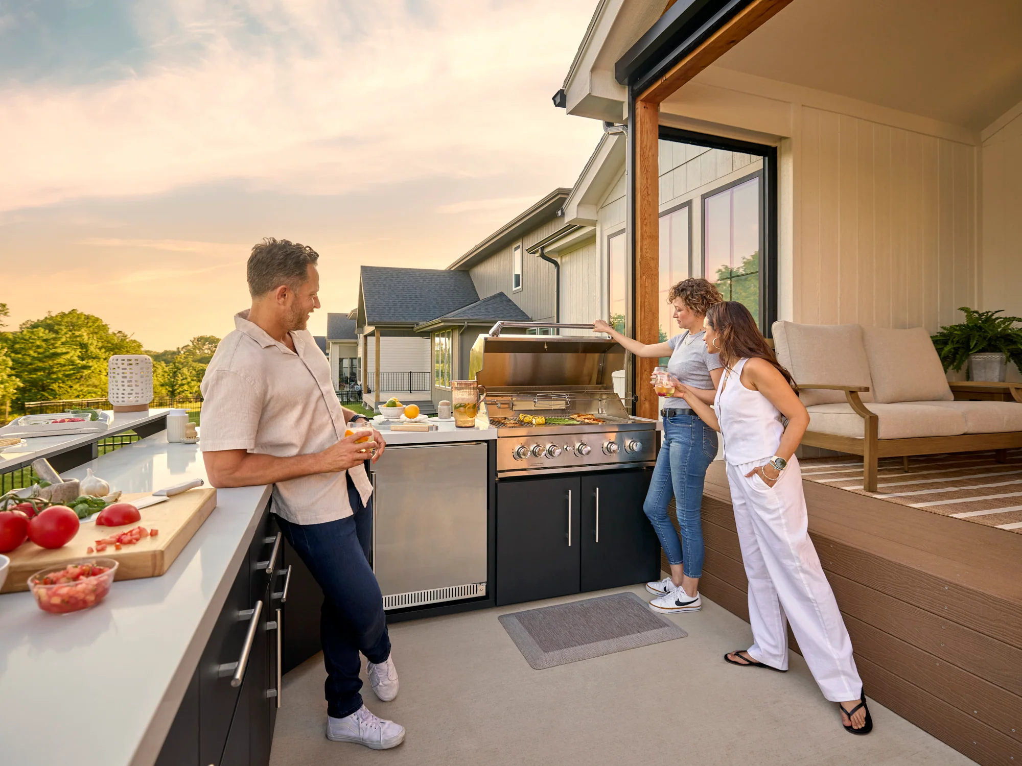 Emory | Corner Outdoor Kitchen Island with Bar Seating & Built-In Grill – Right - Image 22
